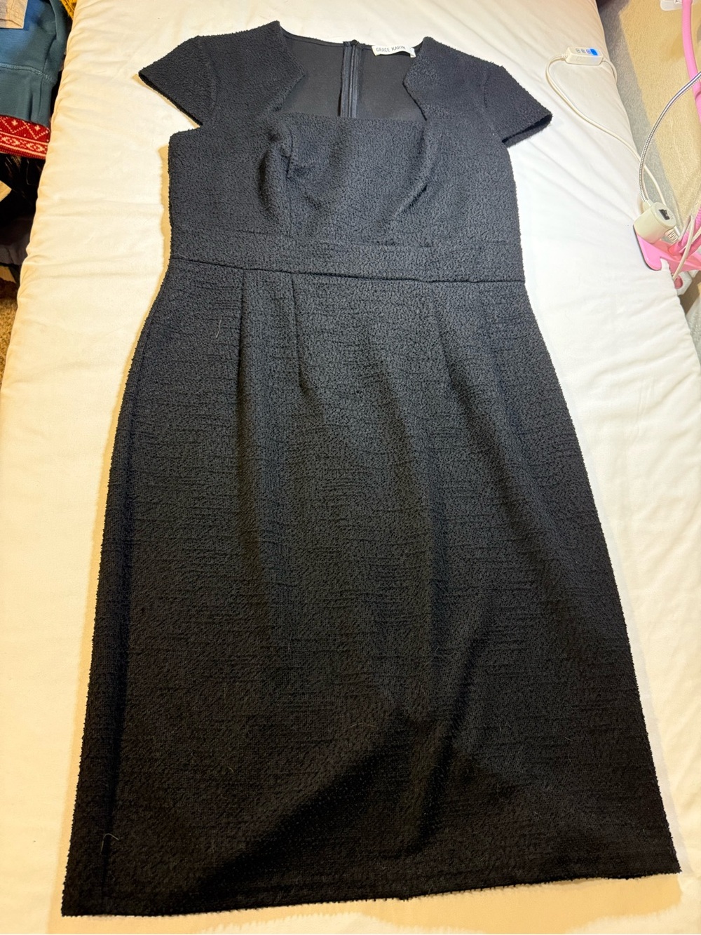 Grace Karin Black Textured Short-Sleeve Midi Dress
